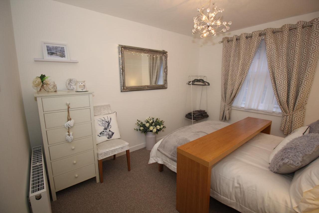 Historic Old Town 2 Bed Ground Floor Apartment Стърлинг Екстериор снимка