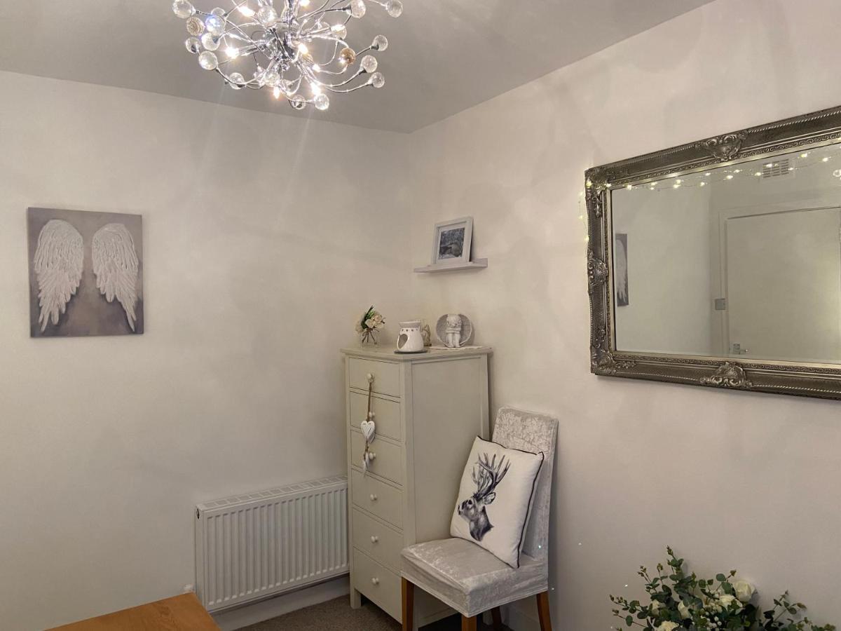 Historic Old Town 2 Bed Ground Floor Apartment Стърлинг Екстериор снимка