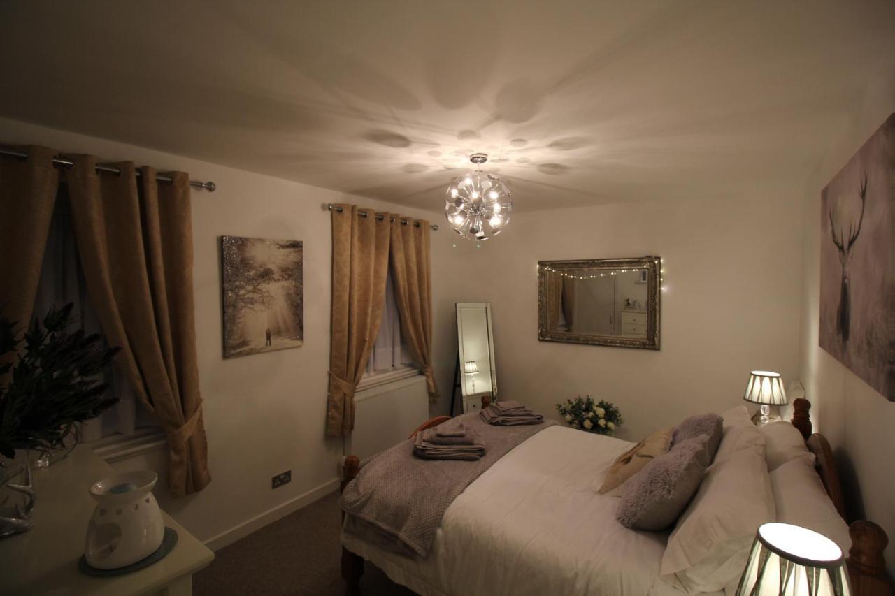 Historic Old Town 2 Bed Ground Floor Apartment Стърлинг Екстериор снимка